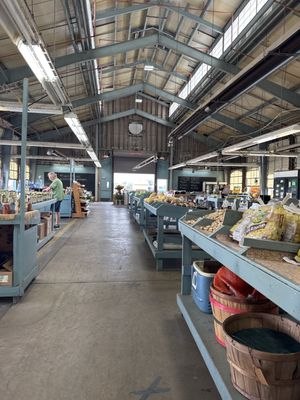 State Farmers Market by null