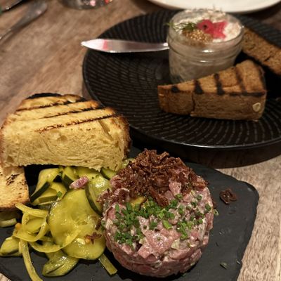 Woods Hill Table by null