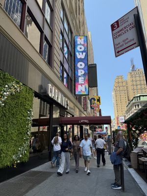Carmine's - Time Square by null