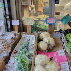 Apple Tree Mkt - Look at the prices
