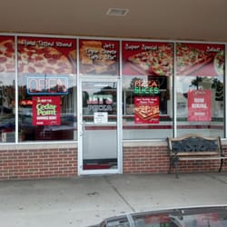 Jet's Pizza - Storefront