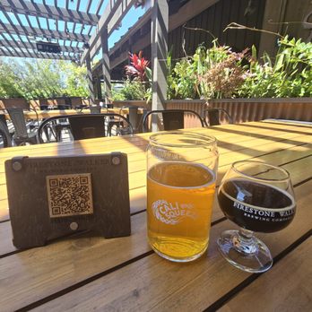 Firestone Walker Brewing- Buellton - Cali Squeeze Peach Pomegranate and Anniversary XXIX - Brewpubs Near Me - Buellton, California