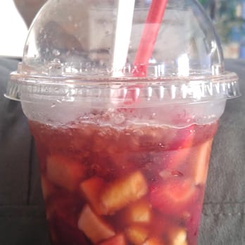 Fruit Paradise - Delicious fruit drink filled with huge chunks of many types of fruit! - Ice Cream & Frozen Yogurt Near Me - Chicago, Illinois