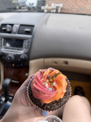 Treat Cupcake Bar by null