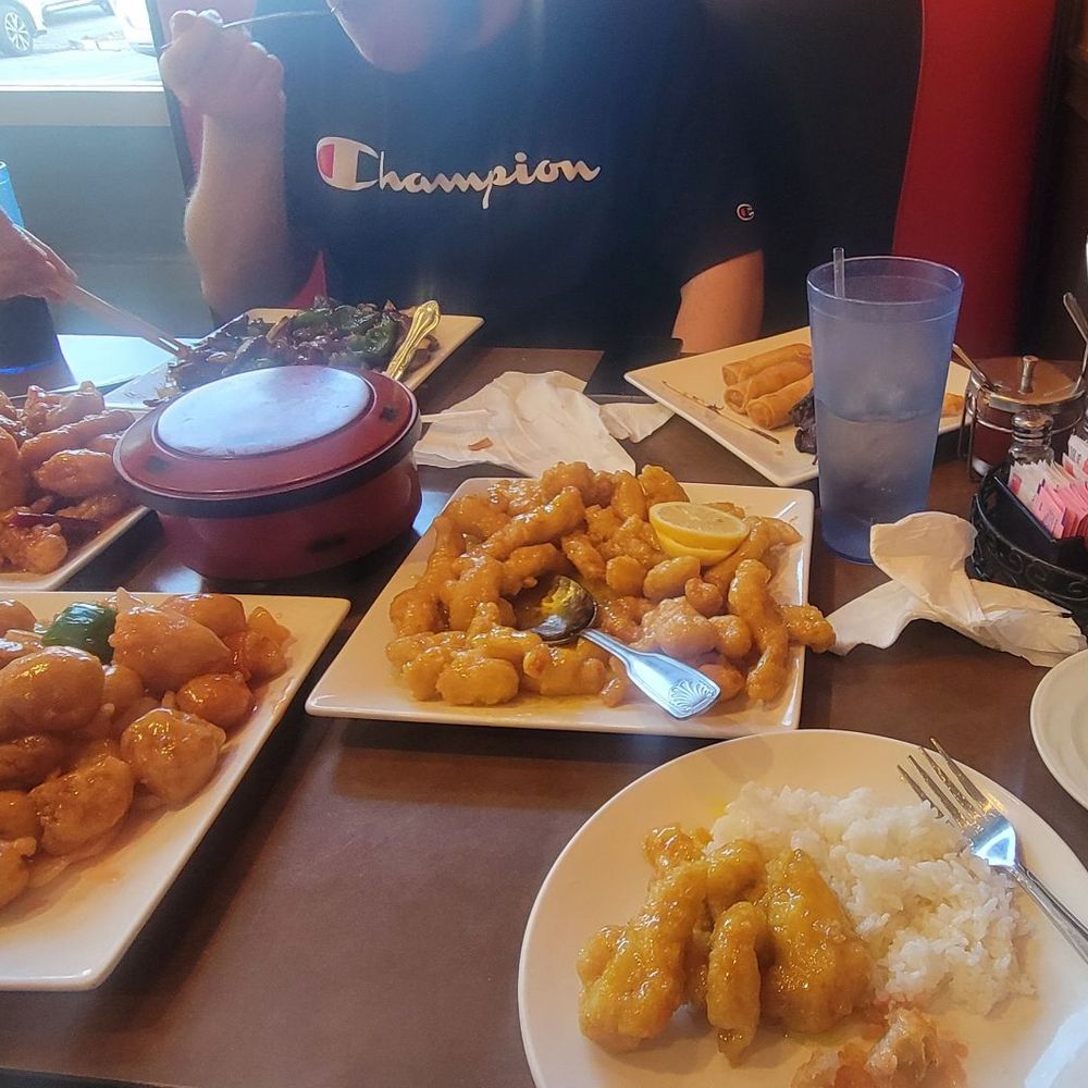 Legend 8 China - We got the family style for 3 with po po platter. Lemon chicken, pepper steak, sweet and sour pork and a order of orange chicken. - Chinese Near Me - Calimesa, California Legend 8 China - We got the family style for 3 with po po platter. Lemon chicken, pepper steak, sweet and sour pork and a order of orange chicken. - Chinese Near Me - Calimesa, California