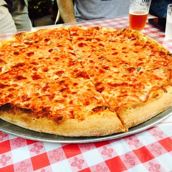 Bob's Pizzeria - Pizza Near Me - Kailua, Hawaii Bob's Pizzeria - Pizza Near Me - Kailua, Hawaii