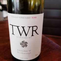 Trevinos - Local riesling