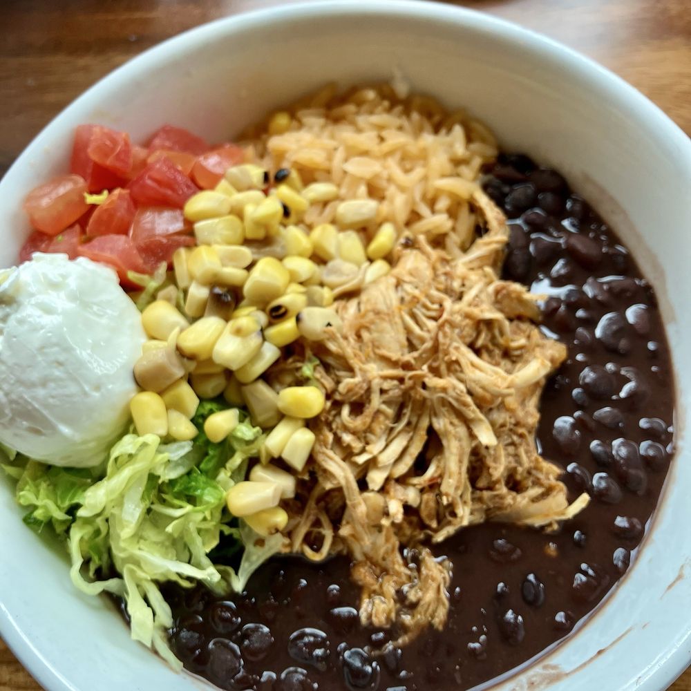 La Buena Vida - Cary - Lunch bowl with shredded chicken - Mexican Near Me - Cary, North Carolina