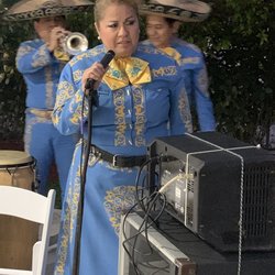 Hermanos Mora Arriaga - Mexican Show Band Miami - Mariachis Miam - Tete is the Best!!