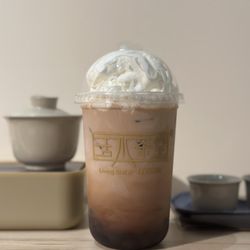 Living Water Tea House - Pu'er Supreme Pu-Erh Milk Tea