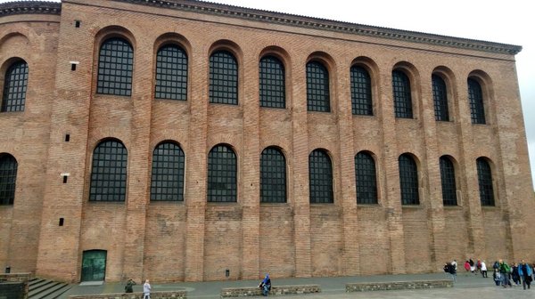 Konstantin-Basilika (Evangelische Kirche zum Erlöser)- Evangelische Kirchengemeinde Trier by null