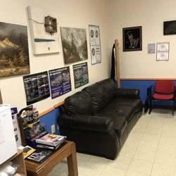 Five Star Automotive - Customer waiting room