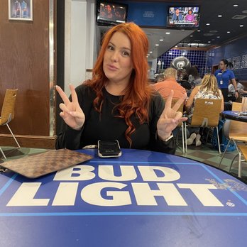 Budlight Lounge - Lounges Near Me - Miami, Florida Budlight Lounge - Lounges Near Me - Miami, Florida