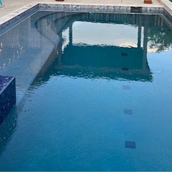Gohlke Pools - Custom swim lane and overflow on the spa. - Hot Tub & Pool Near Me - Denton, Texas