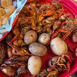 Crawfishin' - Crawfish, potatoes and shrimp!
