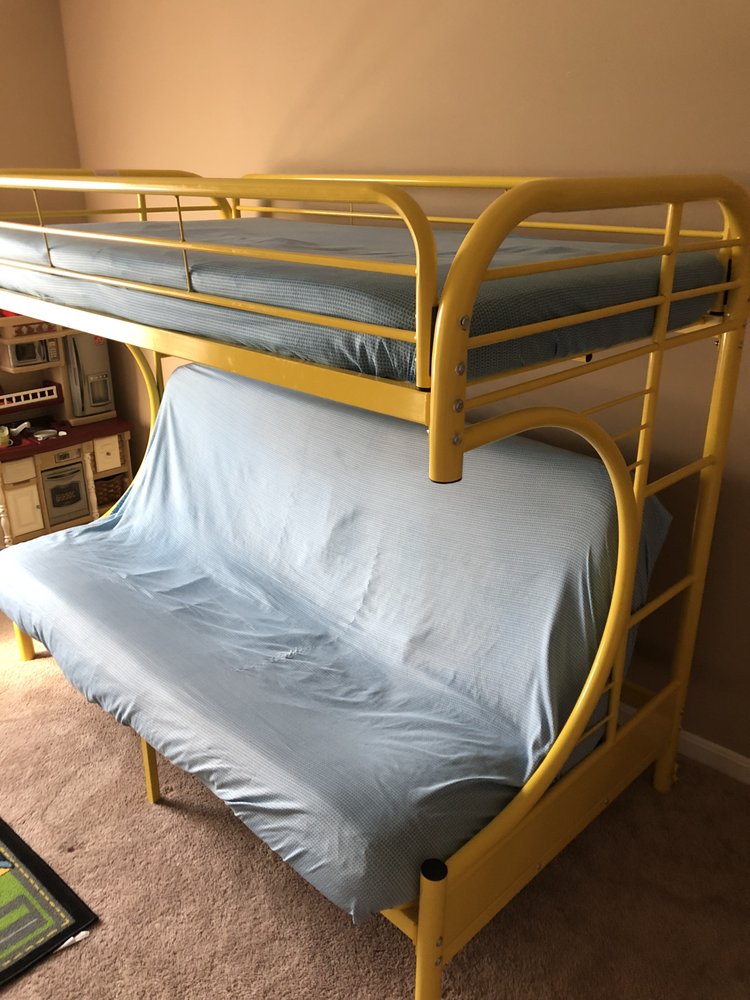 Lil Royalties Daycare - childcare center in Cincinnati, OH