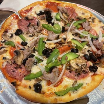 Giorgio's Pizzeria - Pizza Near Me - San Francisco, California Giorgio's Pizzeria - Pizza Near Me - San Francisco, California