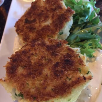 Taps & Apps - Crab cakes were golden and crisp on the outside, moist and flakey inside - New American Near Me - Mililani, Hawaii