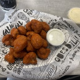 CAULIFLOWER BITES QUESO yummmmm CAULIFLOWER BITES QUESO yummmmm