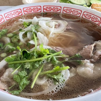 Pho Hong Long - #23 - well done flank & crispy fatty brisket - Vietnamese Near Me - Gardena, California Pho Hong Long - #23 - well done flank & crispy fatty brisket - Vietnamese Near Me - Gardena, California