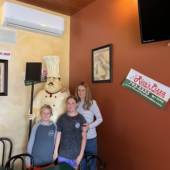 Rico's Pizza - Pizza Near Me - Gold Bar, Washington