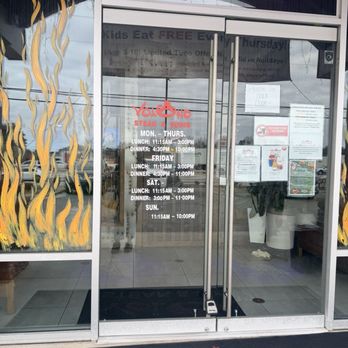 Volcano Steak & Sushi - Sushi Bars Near Me - Hiram, Georgia