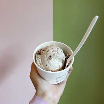 Molly Moon's - Ice Cream & Frozen Yogurt Near Me - Seattle, Washington Molly Moon's - Ice Cream & Frozen Yogurt Near Me - Seattle, Washington