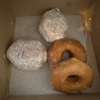 Royal Donut - The powdered creme filled and glazed were delicious! I ate the maple creme before taking a picture, but it was perfect! - Donuts Near Me - Cleveland, Ohio Royal Donut - The powdered creme filled and glazed were delicious! I ate the maple creme before taking a picture, but it was perfect! - Donuts Near Me - Cleveland, Ohio
