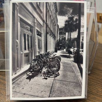 Look Up - Art Galleries Near Me - Charleston, South Carolina