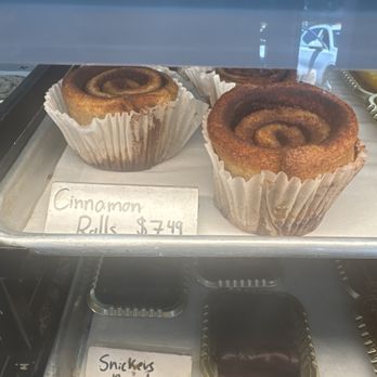 Keto Bakery - Cinnamon Rolls - Desserts Near Me - Orange, California