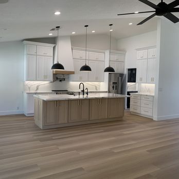 PandA HomeCraft - New kitchen, pantry, and floor in Mesa, AZ. - Carpenters Near Me PandA HomeCraft - New kitchen, pantry, and floor in Mesa, AZ. - Carpenters Near Me