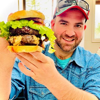 Big Daddy's Burgers - Check that out!!! - Burgers Near Me - Duluth, Minnesota