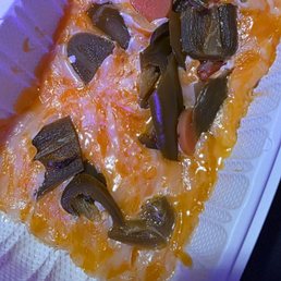 Chile Con Queso was NOTHING like the photo on doordash. Chile Con Queso was NOTHING like the photo on doordash.