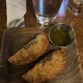 Ché - Empanadas - Argentine Near Me - Cincinnati, Ohio