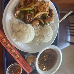 Char Koon Noodle Express - Beef Szechuan Style Sweet Hot and Sour Soup