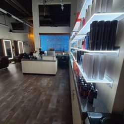 Salon Avalon - Interior.
