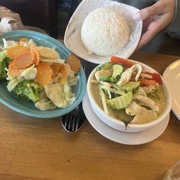 Green Curry with side of steam veggies