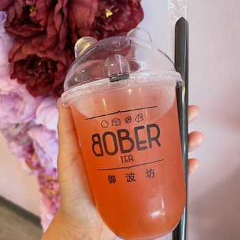Bober Tea - Supreme grapefruit green tea & popping passionfruit boba! - Bubble Tea Near Me - Sacramento, California Bober Tea - Supreme grapefruit green tea & popping passionfruit boba! - Bubble Tea Near Me - Sacramento, California