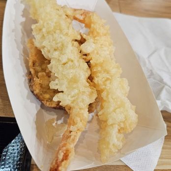 Marugame Udon - Shrimp and Sweet Potatoe Tempura - Japanese Near Me - San Gabriel, California