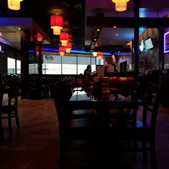 Golden Bowl - Interior of the restaurant. Very slow on a Sunday evening. - Chinese Near Me - Spring, Texas Golden Bowl - Interior of the restaurant. Very slow on a Sunday evening. - Chinese Near Me - Spring, Texas