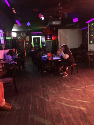 Akikos Karaoke Club by null