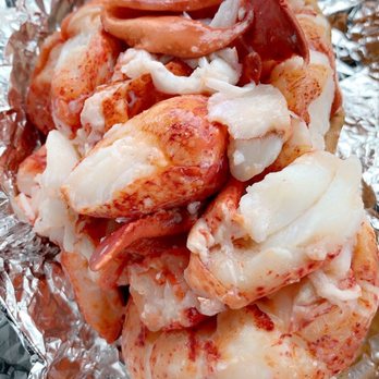 Red's Eats - Lobster roll - Seafood Near Me - Wiscasset, Maine Red's Eats - Lobster roll - Seafood Near Me - Wiscasset, Maine