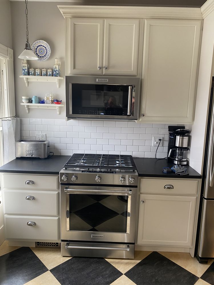 Slide of Nick's Appliance Delivery and Installation