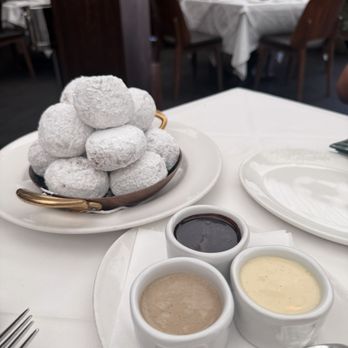 Baltaire Restaurant - Steakhouses Near Me - Los Angeles, California