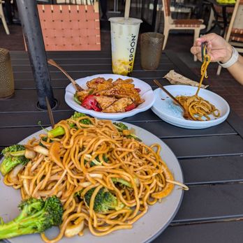 Joyee’s Dumpling House - 4S Ranch - Lo mein - Dim Sum Near Me - San Diego, California Joyee’s Dumpling House - 4S Ranch - Lo mein - Dim Sum Near Me - San Diego, California