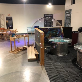 Sci-Tech Discovery Center - Bubbles!! - Museums Near Me - Frisco, Texas