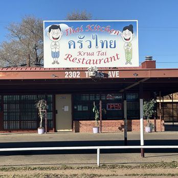 Thai Kitchen - Front of restaurant from main road showing sign - Thai Near Me - Lubbock, Texas
