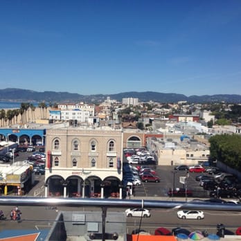 High Rooftop Lounge - View from the north west corner - Lounges Near Me - Venice, California High Rooftop Lounge - View from the north west corner - Lounges Near Me - Venice, California