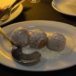 Trattoria Toscana - Arancini appetizer no mozzarella inside, very bland and tasteless