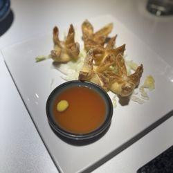 Ito Sushi Asian Bistro - Crab Cheese Wonton (5)
